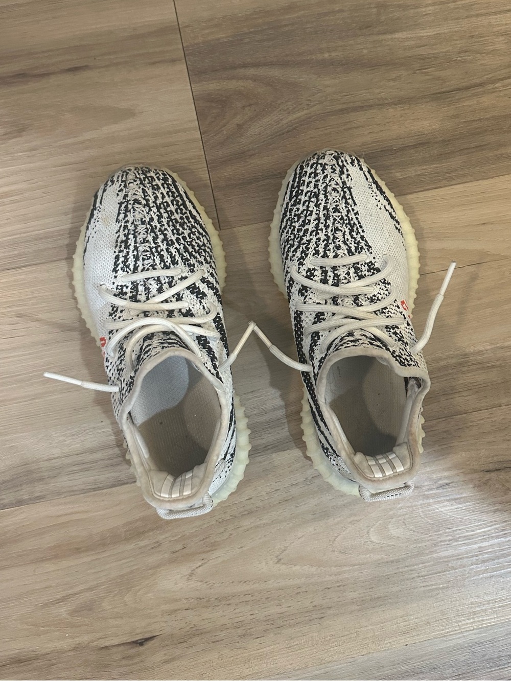 Adidas Yeezy Boost 350 V2 Zebra Men’s 5, Women’s 6.5
